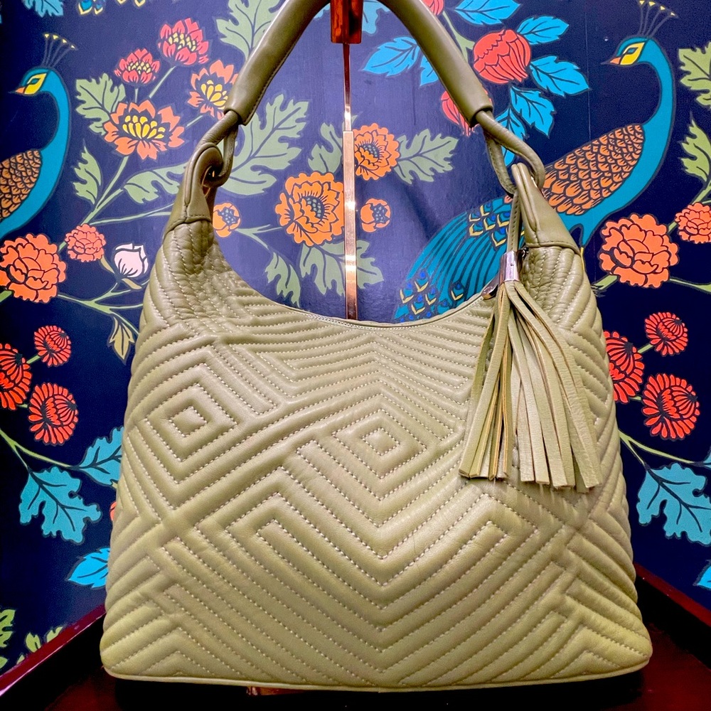 Bally Quilted Green Lambskin Suede-Lined Hobo Bag - Picture 3 of 17
